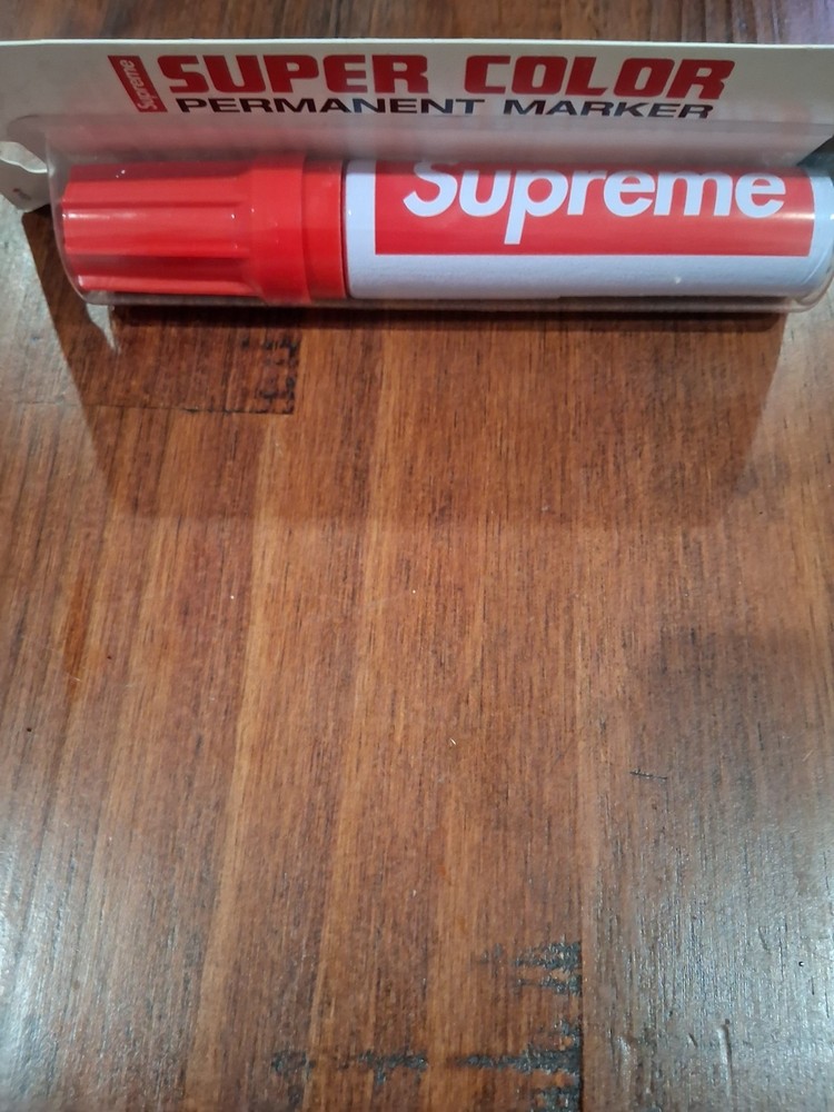 Supreme Sharpie