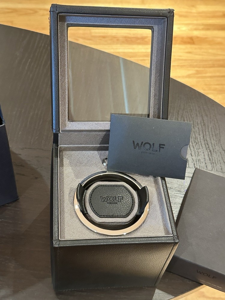 WOLF Watch Winder