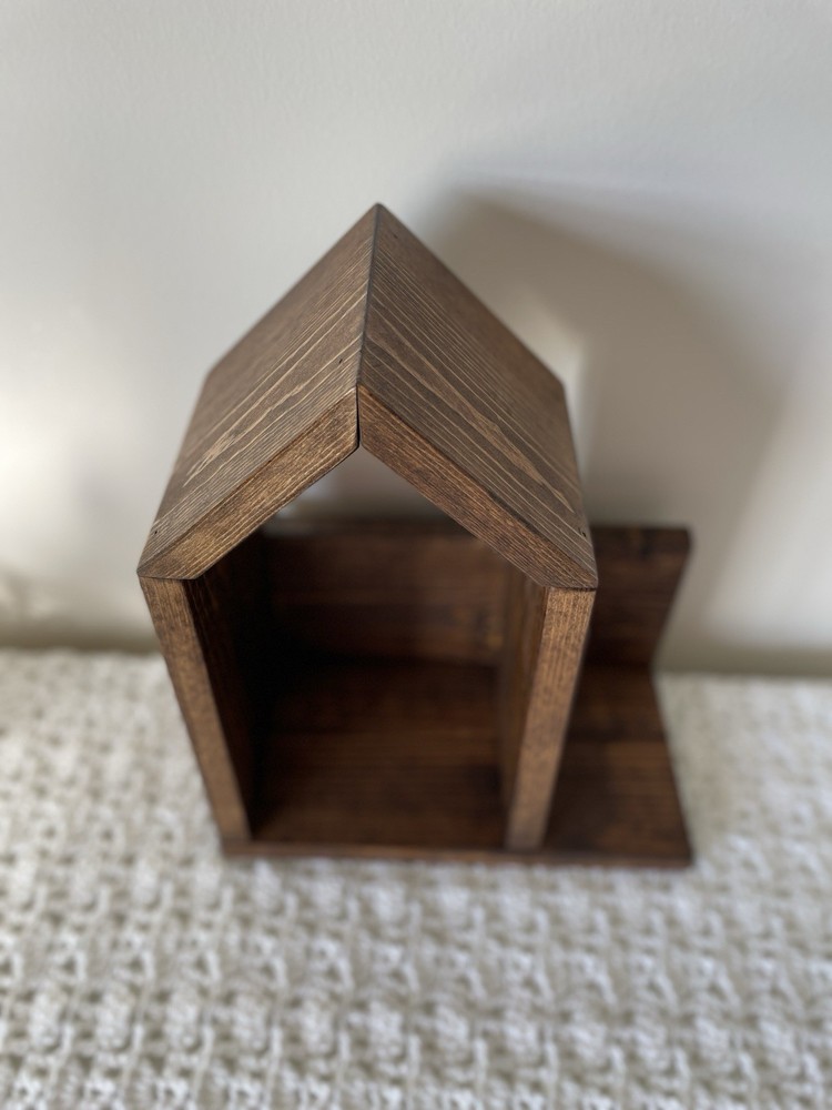 Book Nook - Mini Bookshelf & Placeholder!