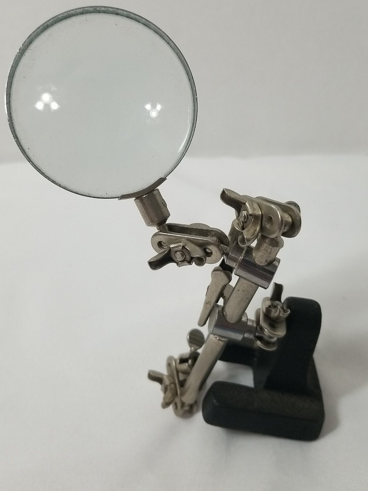 Cen-Tech Multi-Position Magnetic Base w/ Fine Adjustment by Cen-Tech #05645