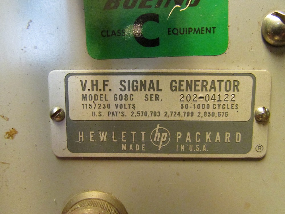 HP Agilent 608C VHF Signal Generator