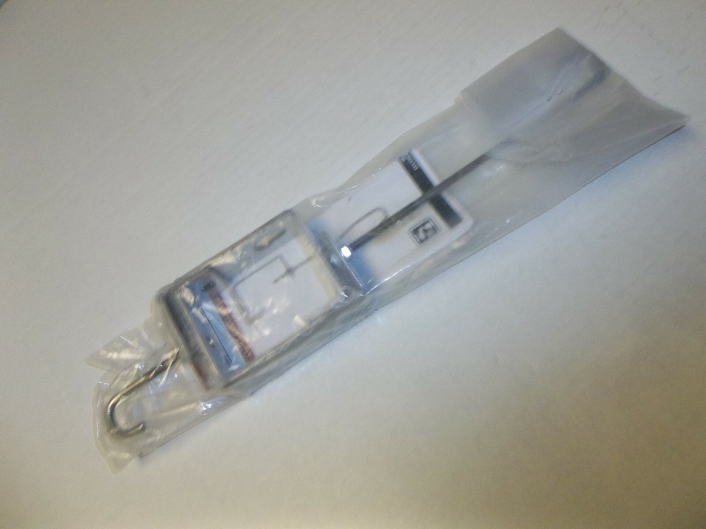 New Hydrofarm Phantom 50 Series Truss Hangers PHDETH1