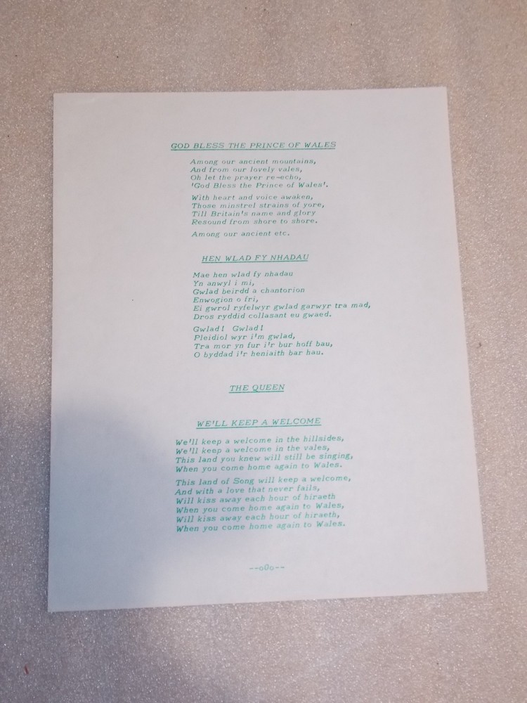 Shirley Bassey British Tour 1973 + Rare Welsh Royal Performance Programme 1978