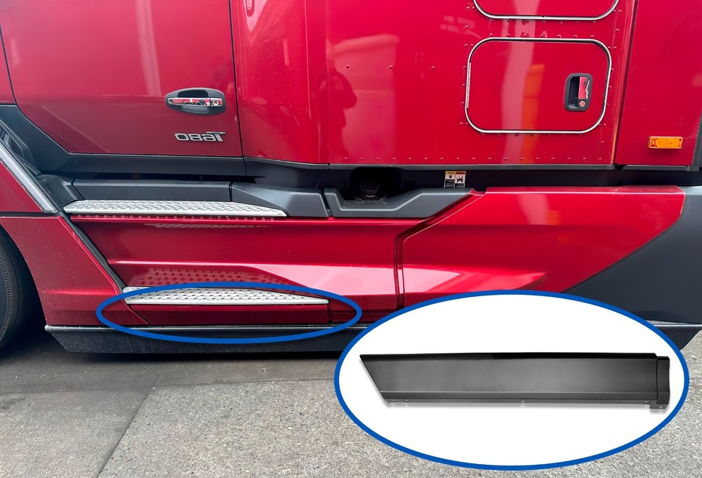 Kenworth T680 Next Gen 2022+ Under Step Door Fairing Panel, Left Driver Side