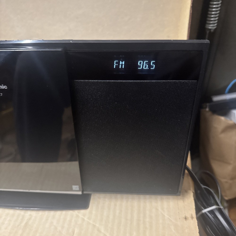 Panasonic Sc-Hc27-K Cd Radio Player