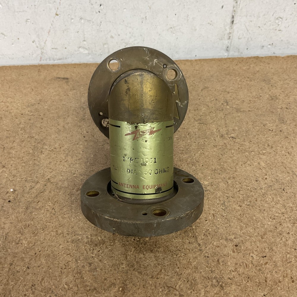 Andrew Antenna Equipment Type 1061 Microwave