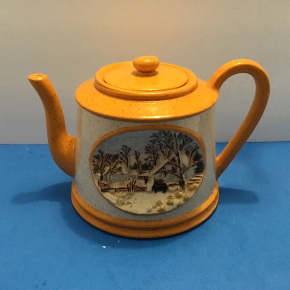 Vintage 1980 Hershey Mold Teapot