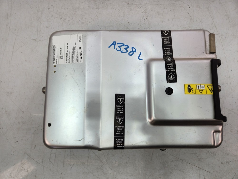 ✅ 2012-2016 OEM Tesla Model S Gen 2 On Board Master Charger Sealed Module