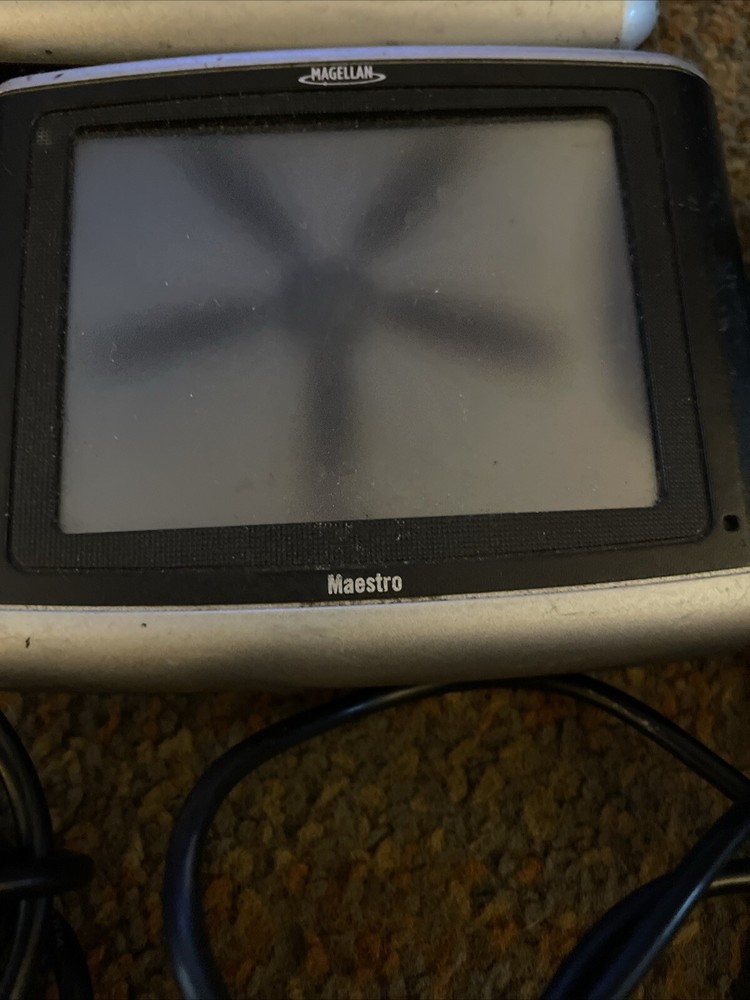 magellan gps (3) And 1 Tomtom