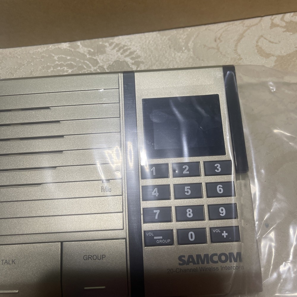 Samcom FTAN20AB Gold 20 channel Digital Wireless Intercom New Open Box