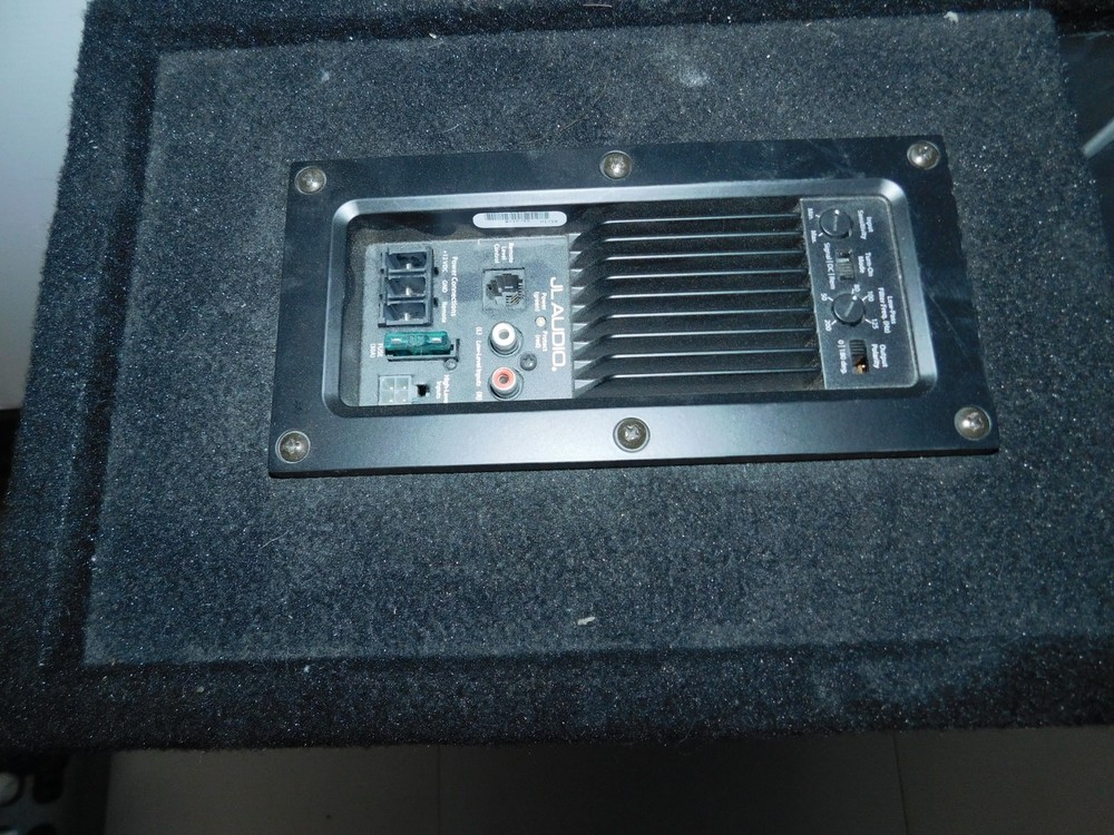 JL AUDIO CAR SUBWOOFER (HQL70)