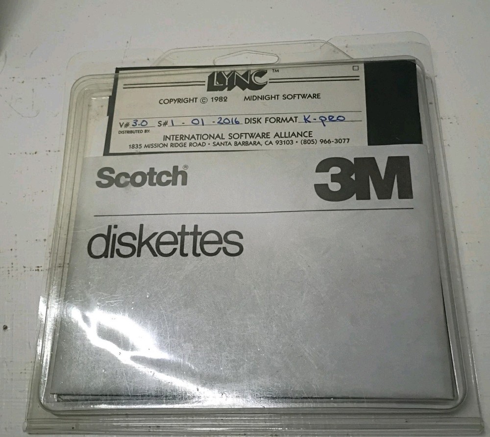Vintage LYNC 1982 Kaypro / CP/M Software 5.25″ Floppy – Midnight Software – Rare