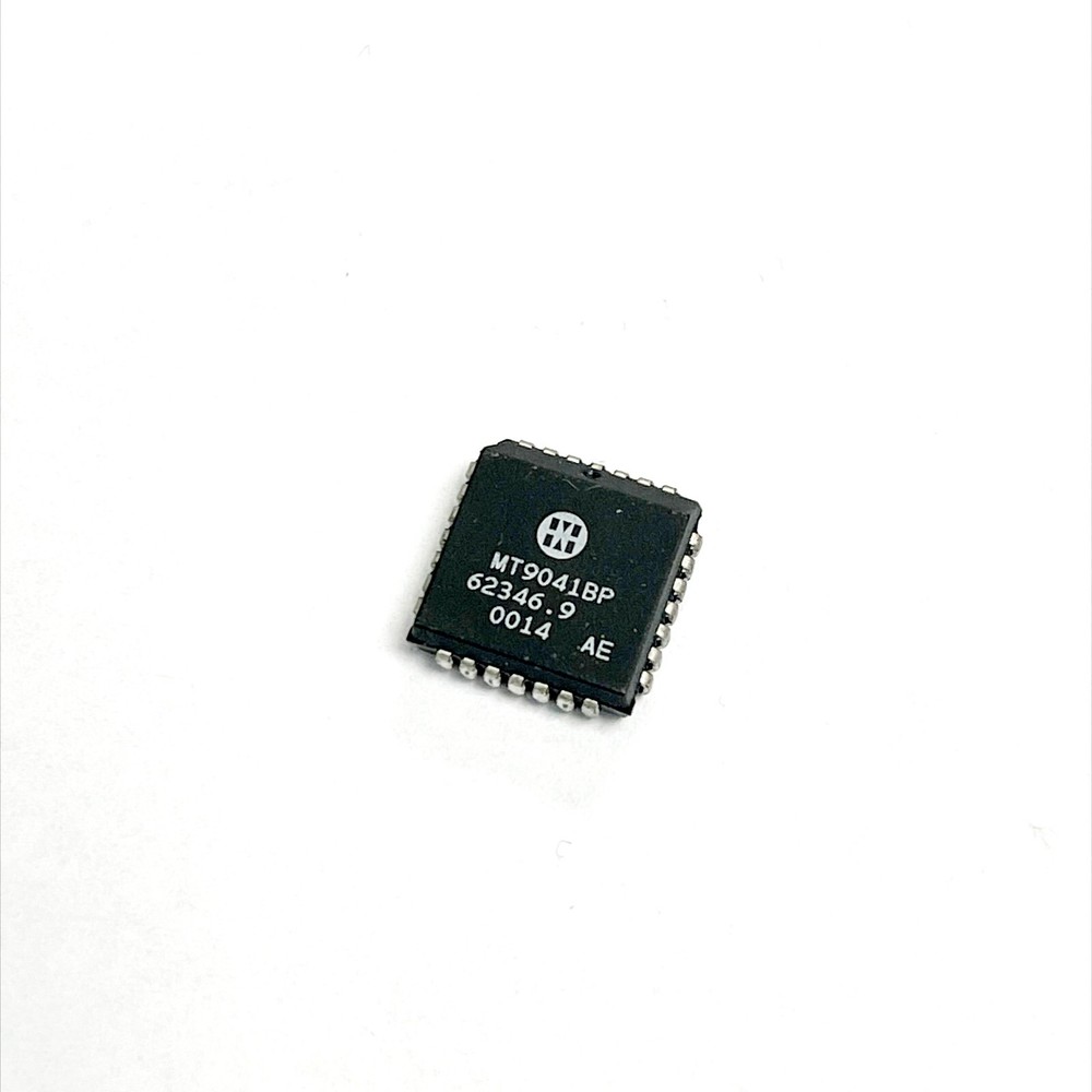 MITEL MT9041BP Multiple Output Trunk PLL