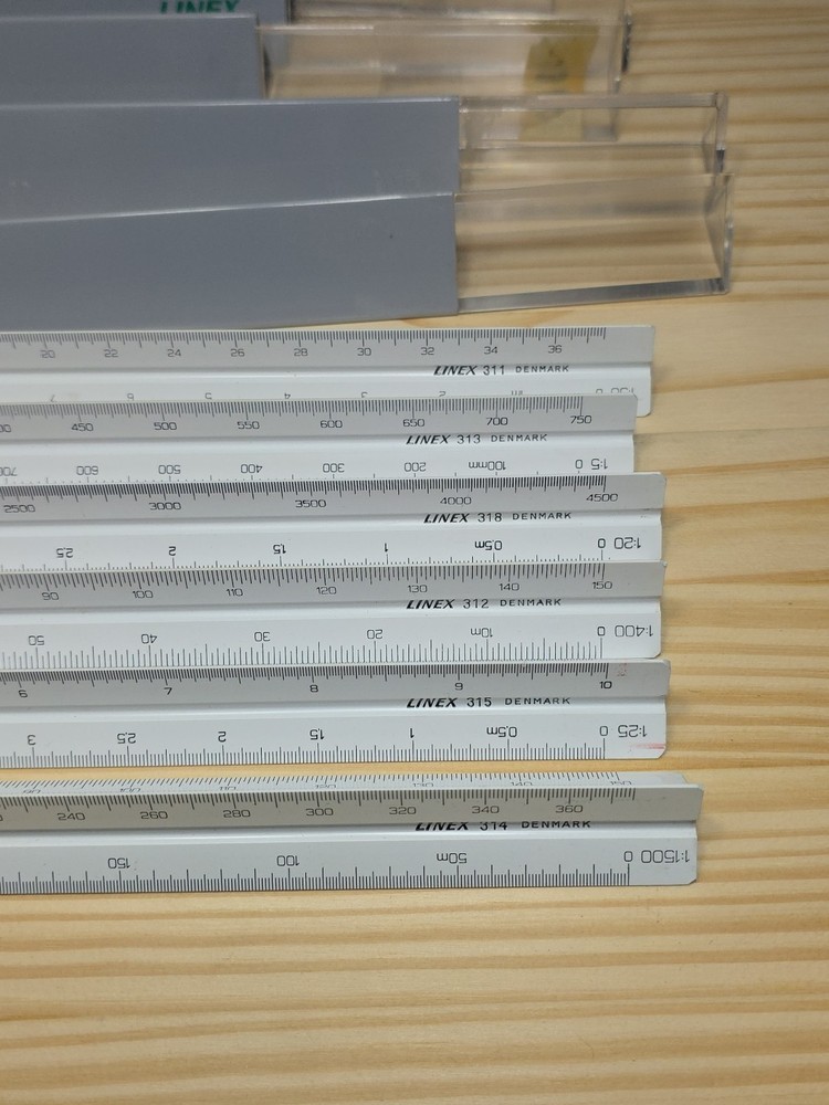 Linex Triangular Graphics Engineering Drawing ruler Lot Of 6 & case Free Shippin