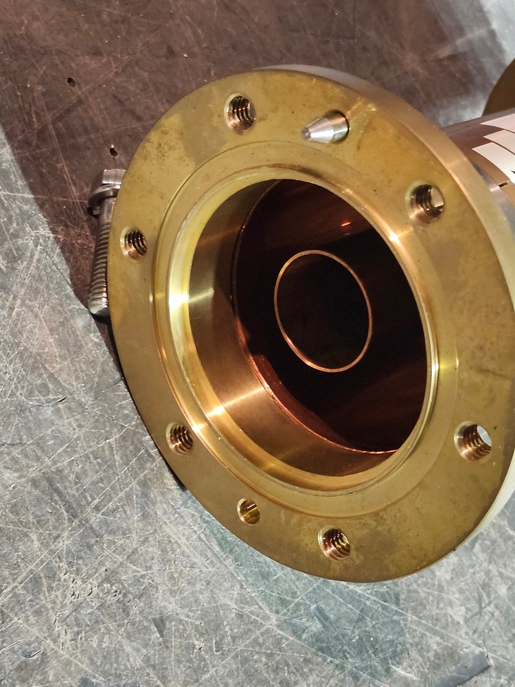 3 1/8" EIA Straight Section Fixed Flange, 7 in