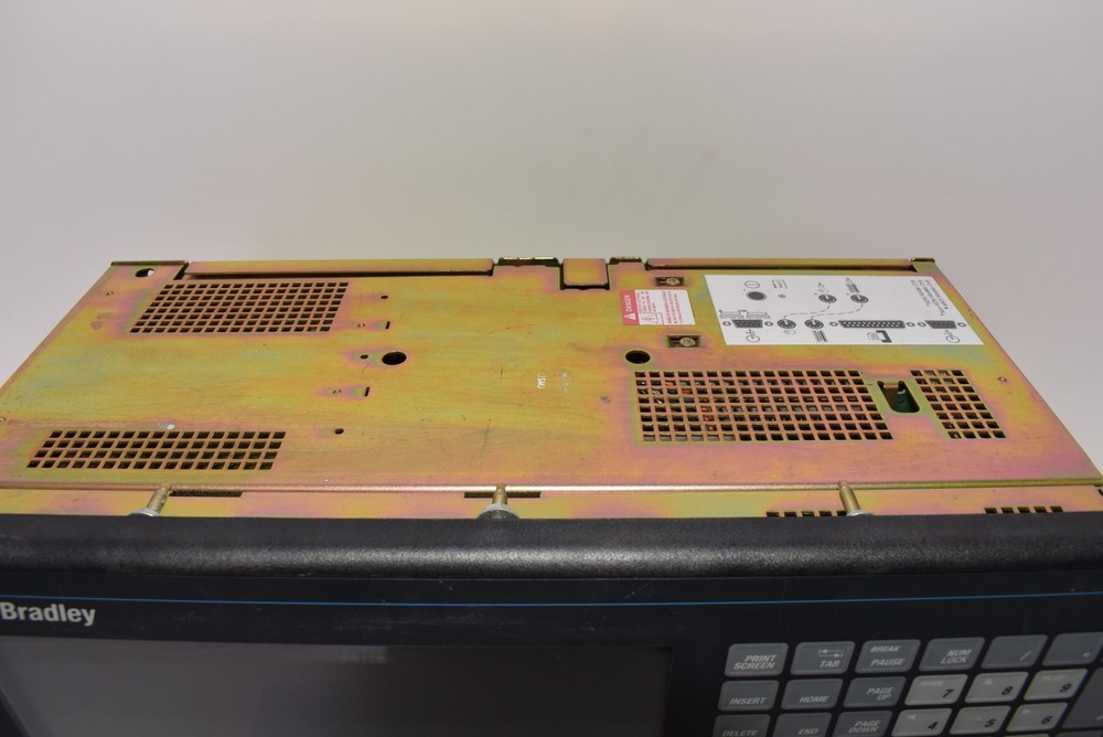 Allen Bradley 6180-ADEBDFZZABZ Ser. A PLC Integrated Display Computers Keypad