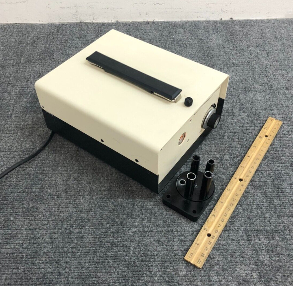 Aztec Teclite-T-150 Medical Light Source