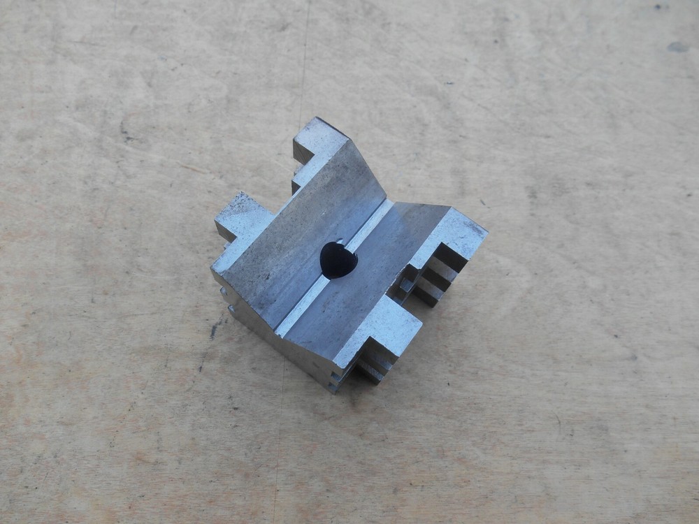 Brown & Sharpe No. 750B v block