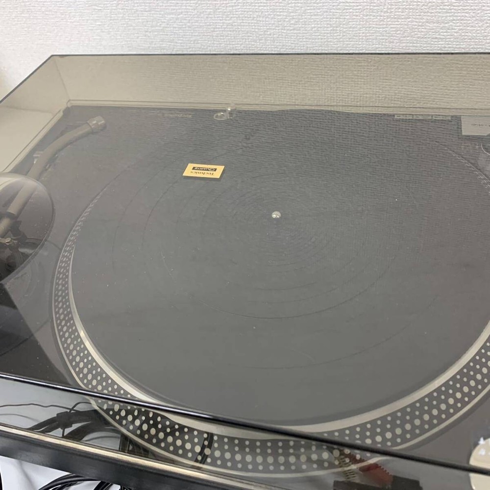 Technics SL-1200MK4 Direct Drive Turntable Record player