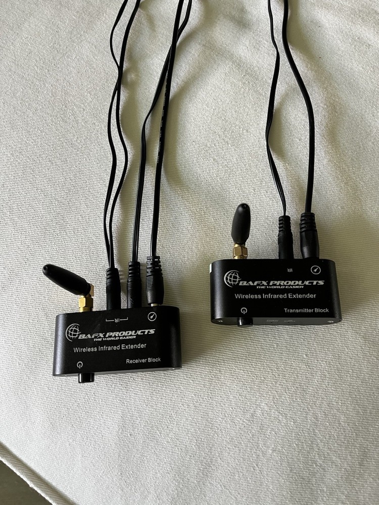 BAFX Products RF Wireless IR Repeater Kit/Infrared Remote Control Extender Kit