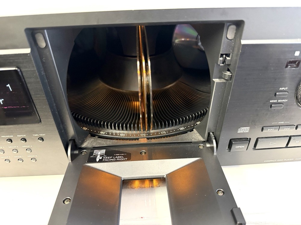 VINTAGE Sony CDP-CX70ES CD Player Mega Storage 200 CD Changer AS IS (Error Code)