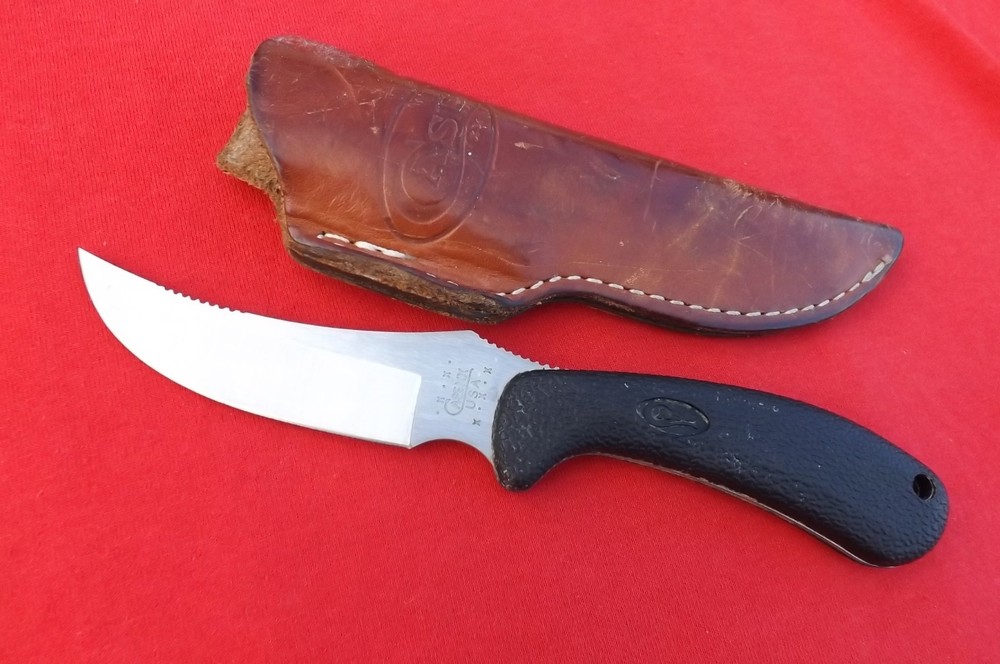 2000 Case XX Ridgeback Hunter Fixed Blade Knife USED N LEATHER SHEATH LIGHT USED