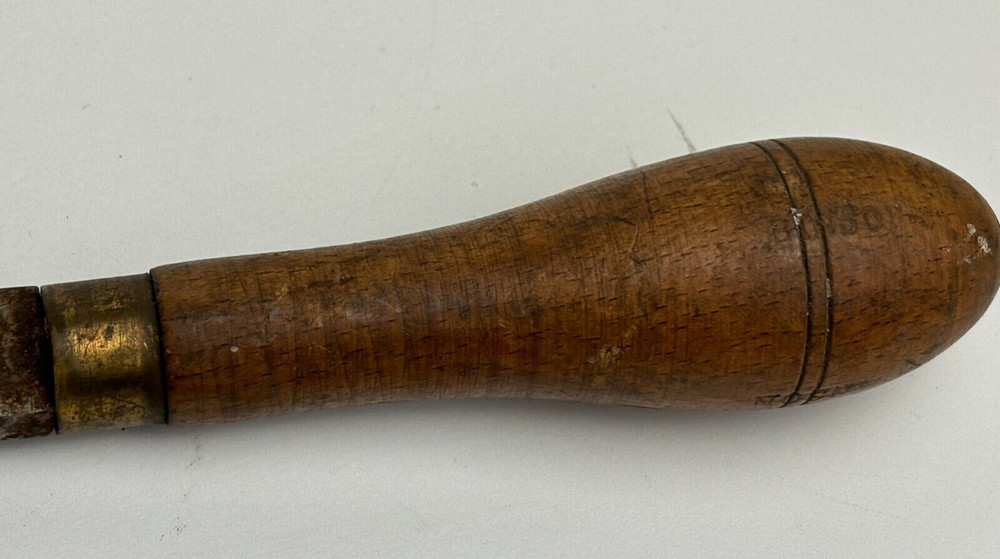 Wynn & Timmins Saw rest - Vintage tool