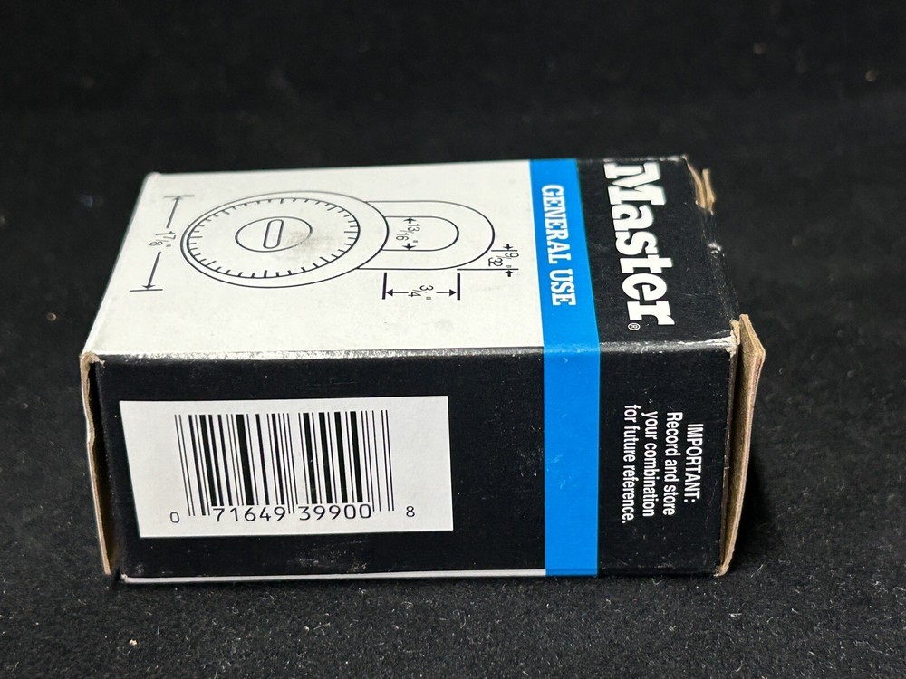 Master Combination Padlock Pad Lock 1502 BlackDial New in Box NIB