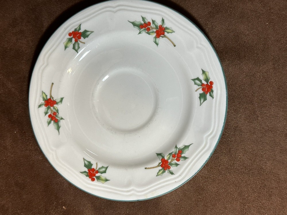 Tabletops Unlimited Christmas Dinnerware With Holly Design
