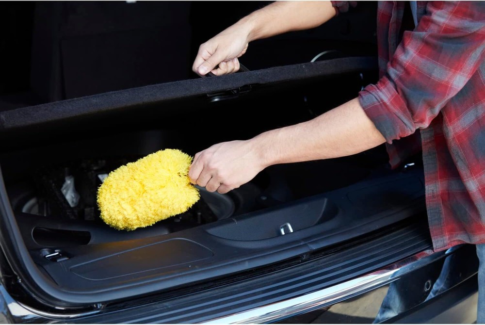 Armor All Car Interior Duster, Scratch-Free Microfiber Car Duster with Handle
