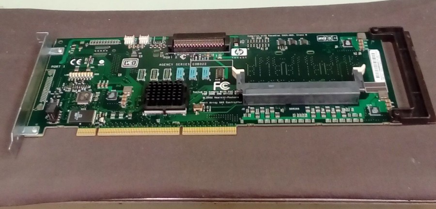 HP Smart Array 64X CONTROLLER SCSI RAID Controller 305414-001 EOB022