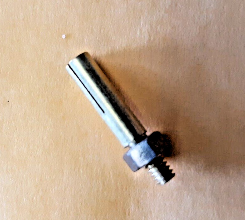 SUSPENSION SPRING STUD WITH NUT