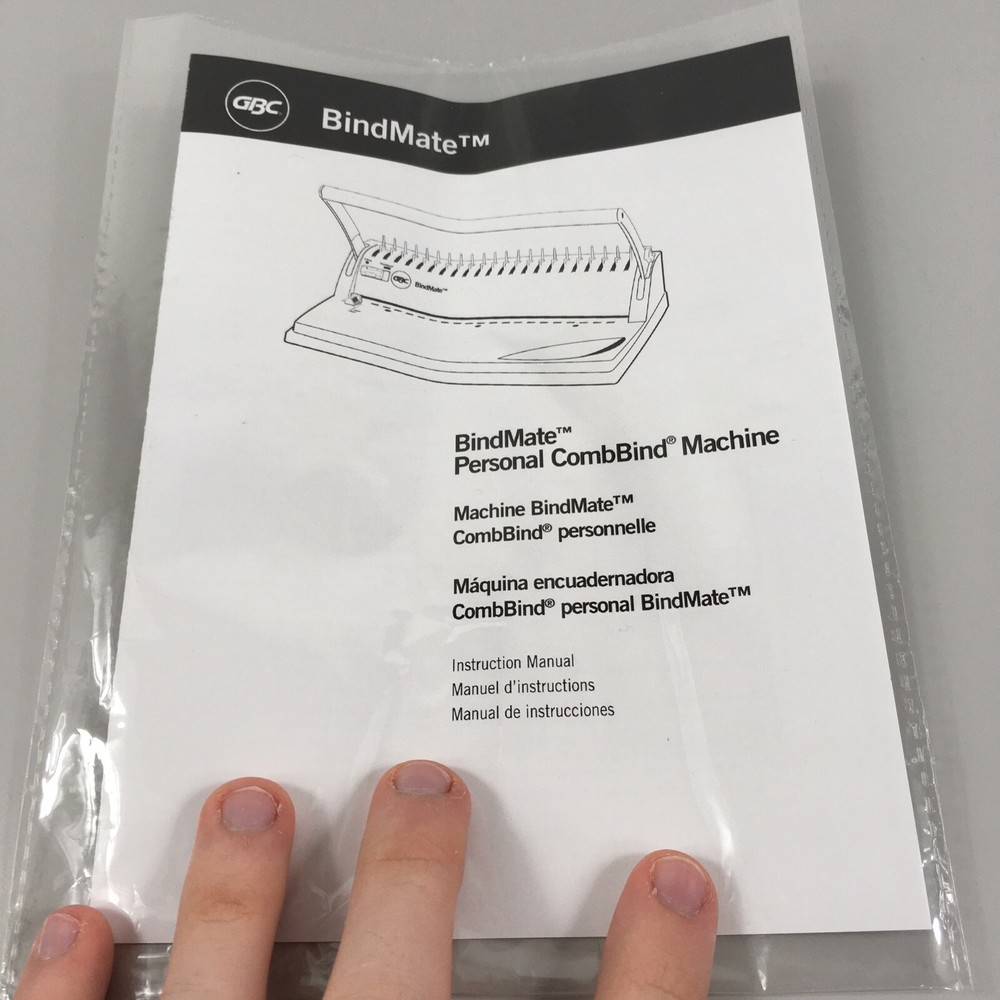 GBC BindMate Personal CombBind Machine #7706170 Hole Punch Binding Covers Spines