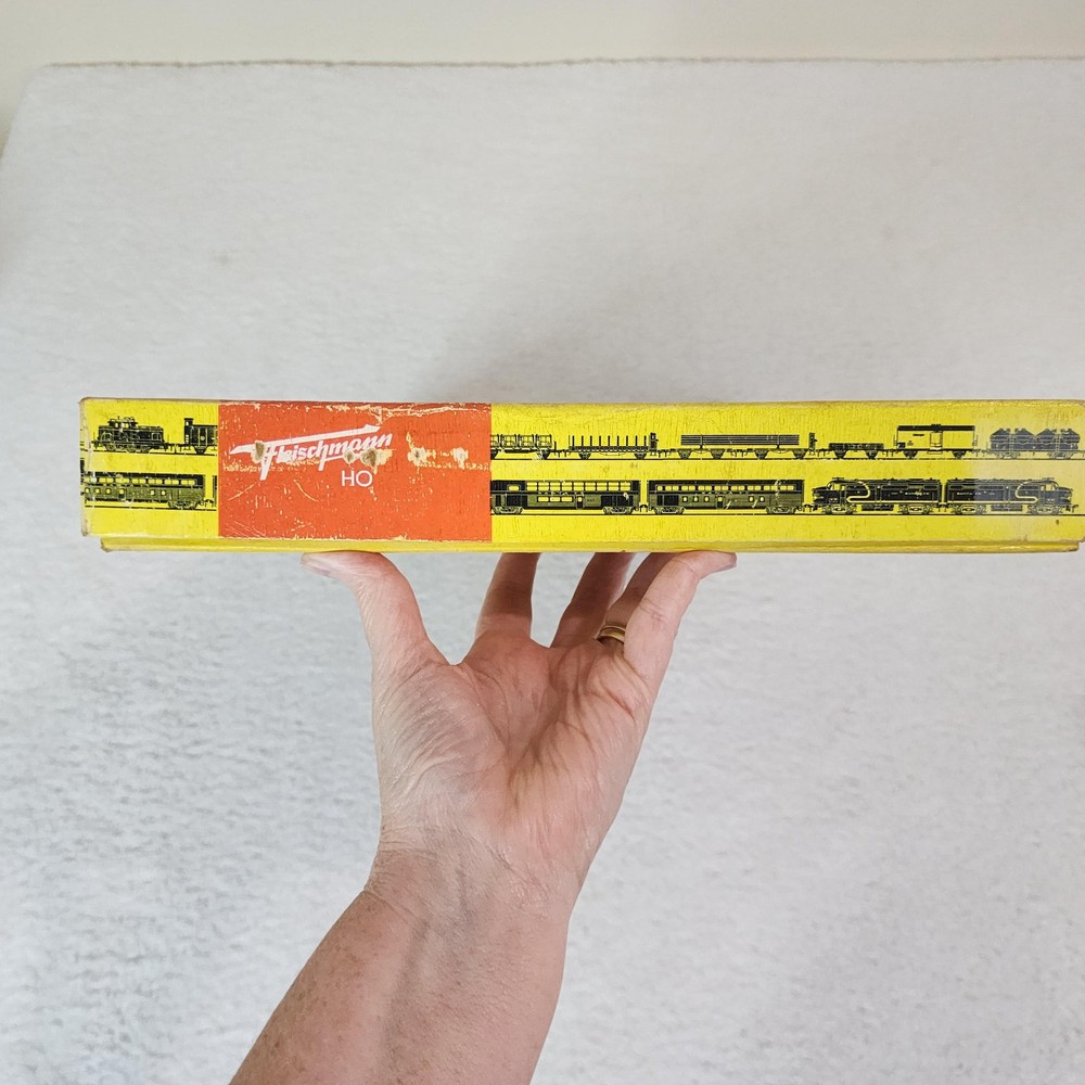Vntg Fleischmann HO Electric Model Train Set Germany w/ Box & Transformer Tested