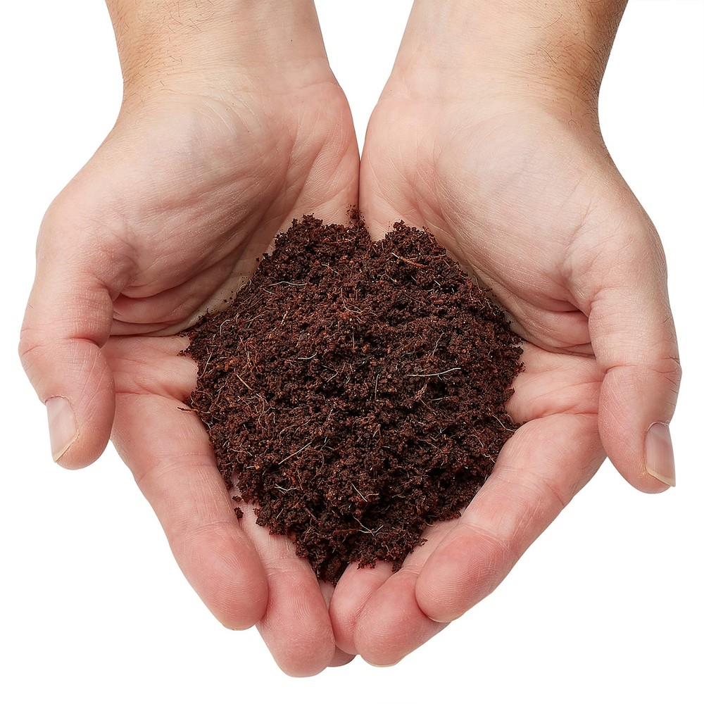 Urban Worm Coco Coir Soil Amendment and Bedding 2