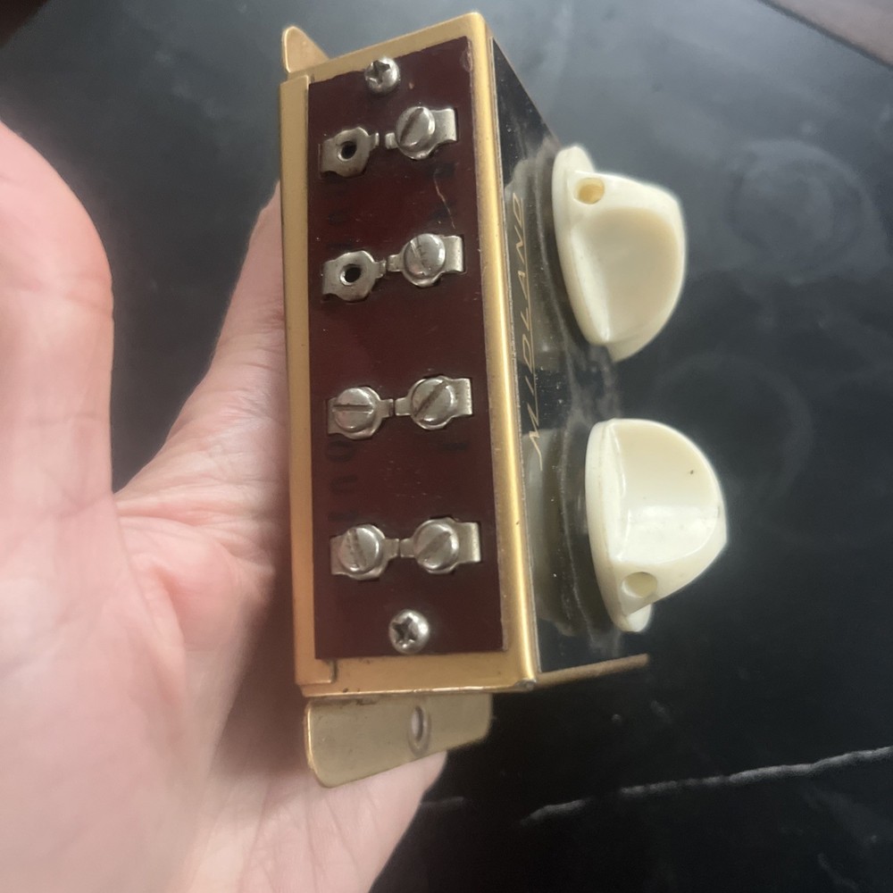 Vintage Midland 14-111 STEREO LEVEL CONTROL Switch Box Controller