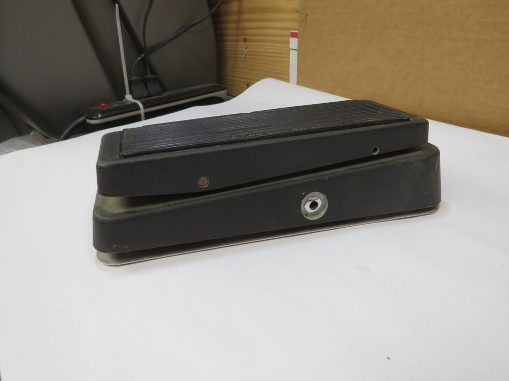 cry baby gcb-95 tested working