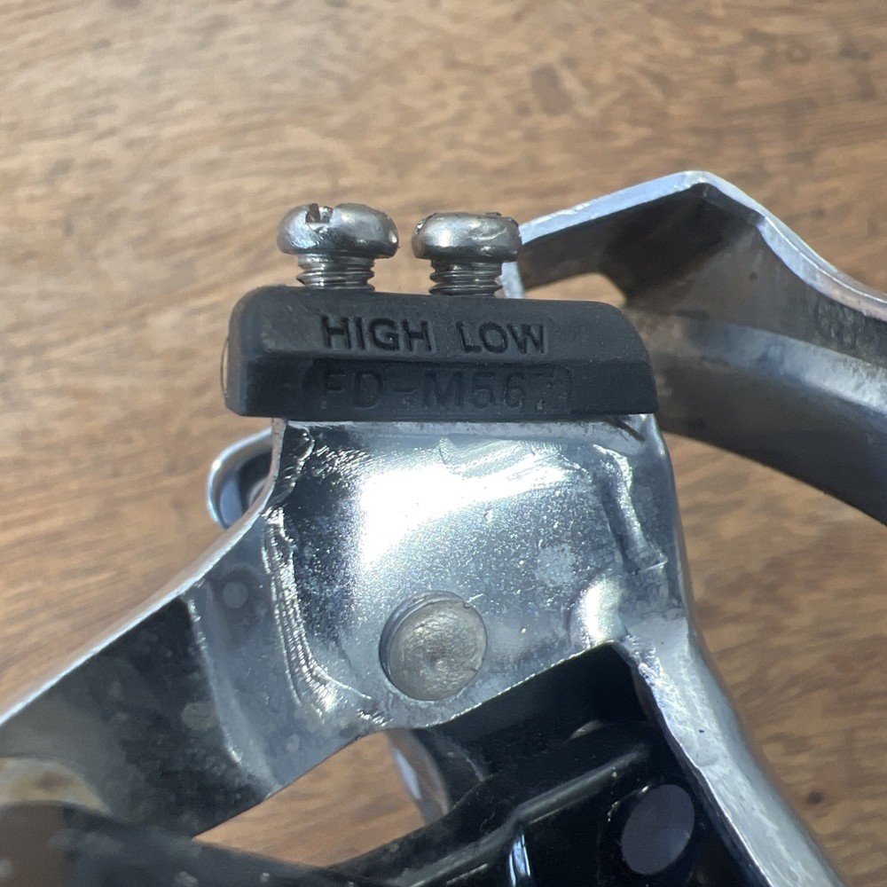 Shimano LX FD-M567 3x8s Front Derailleur MTB E-Type BB Mount Top Pull