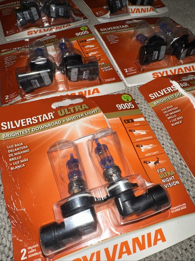 SYLVANIA 9005 SilverStar Ultra High Performance Halogen Headlight Bulb, 2 Bulbs