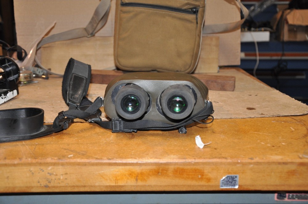 LEICA VECTRONIX VECTOR 21 BINOCULAR LASER RANGEFINDER