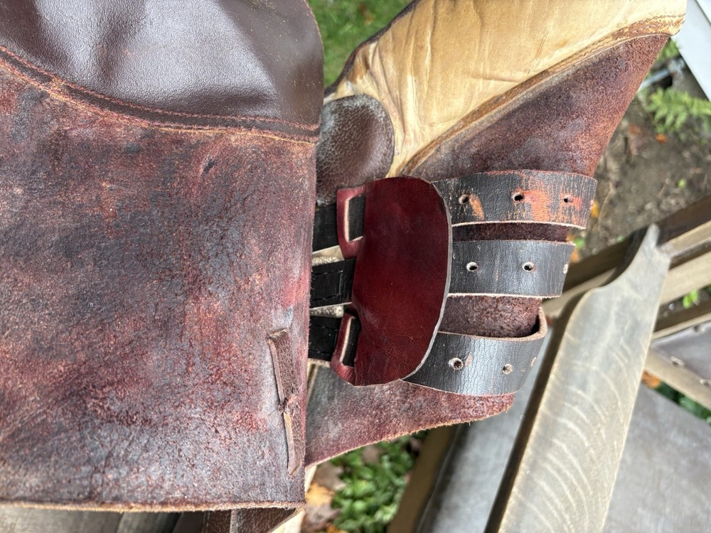 Jumping English Saddle Used Great Condition