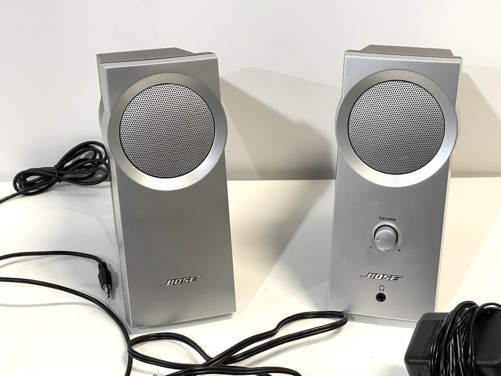 Bose Companion 2 Desktop Laptop PC Computer Multimedia Speaker System