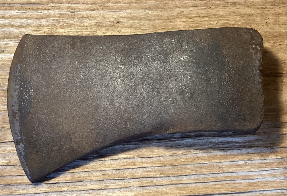 VINTAGE AXE HEAD MAKER UNKNOWN 3 lb 7 oz
