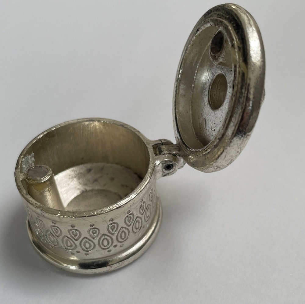ANTIQUE SILVER PLATED SNUFF PILL BOX