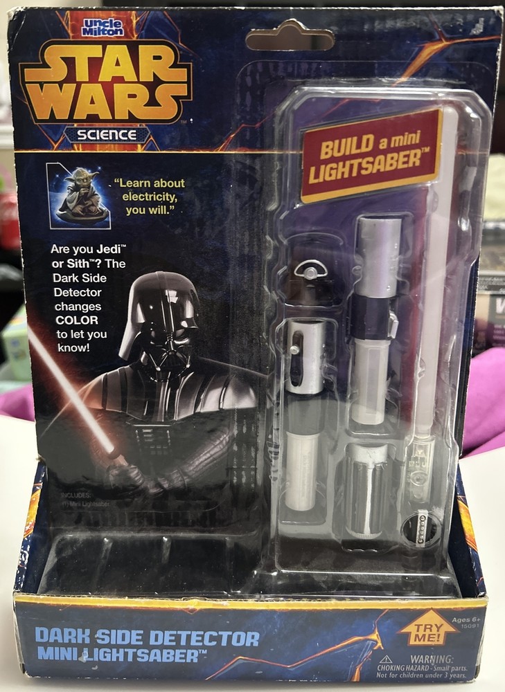 Star Wars Science Mini Lightsaber Dark Side Detector Disney Uncle Milton - New!!