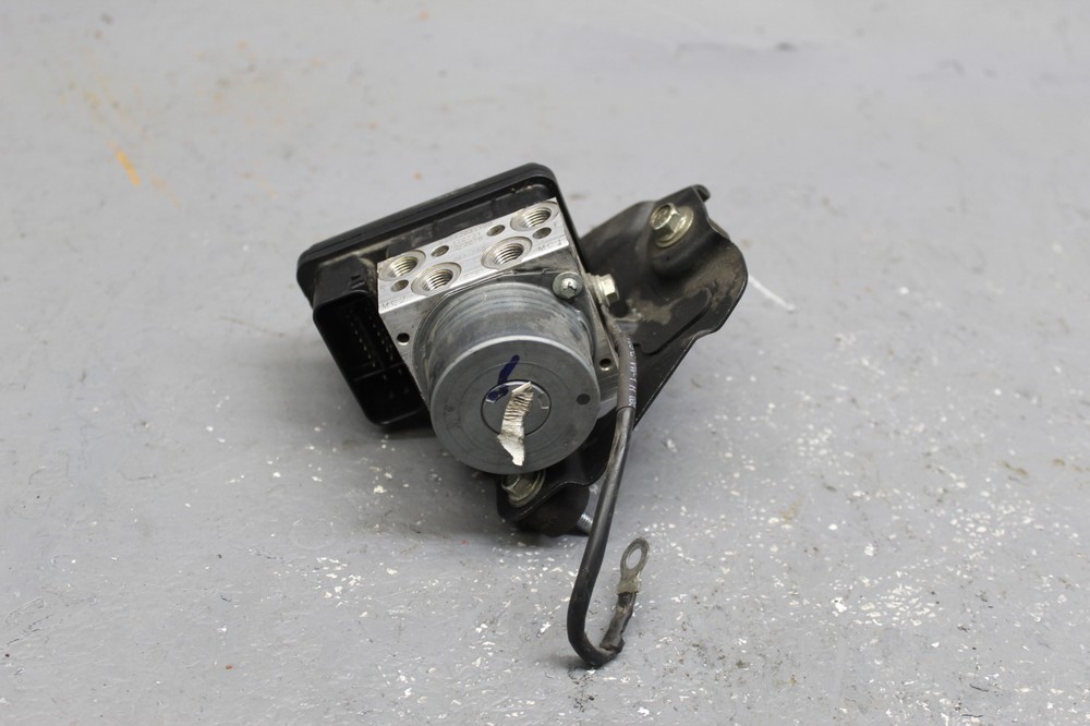 2018 KTM RC390 ABS PUMP UNIT MODULE 93542031100