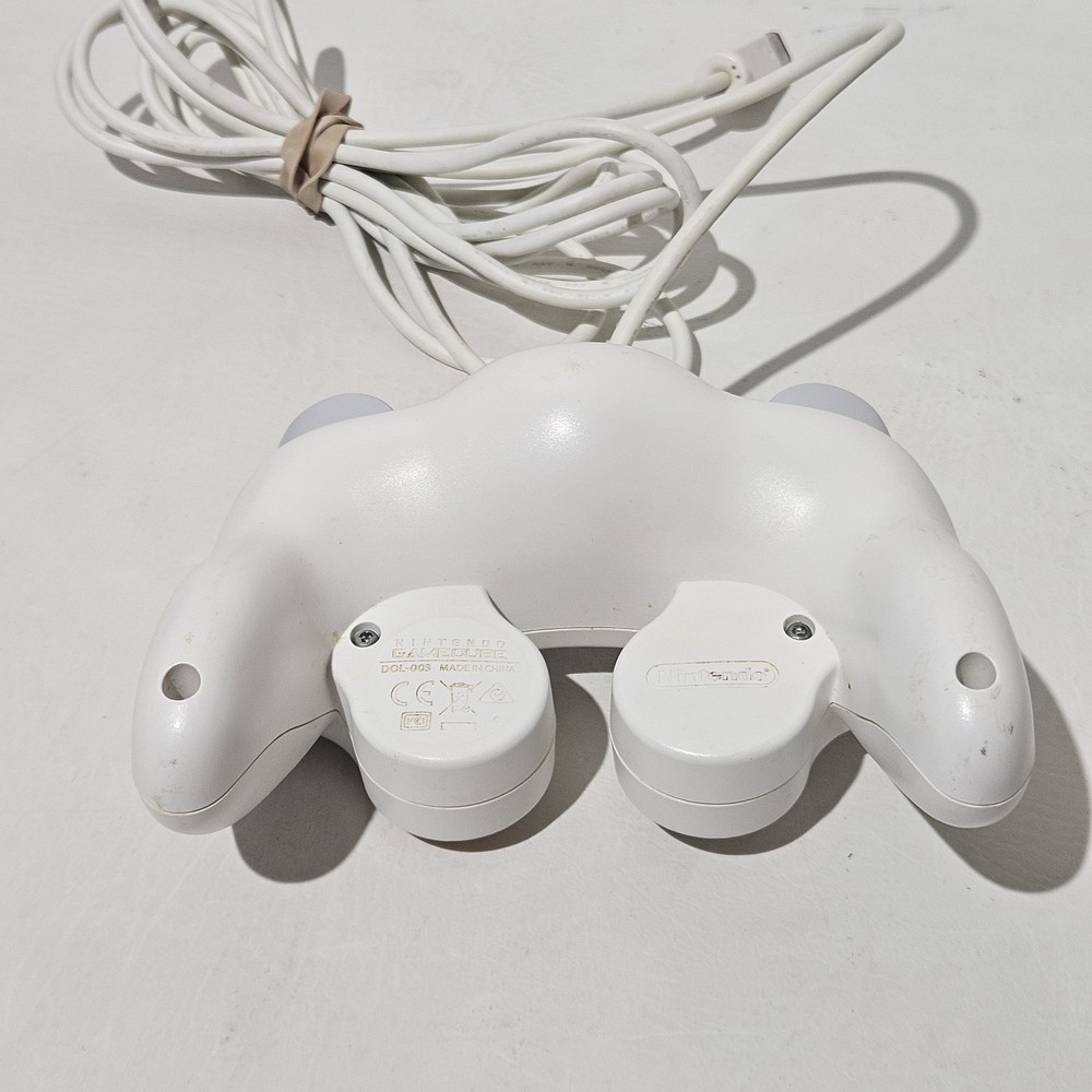 Nintendo Super Smash Bros White Classic Gamecube Controller Tested OEM