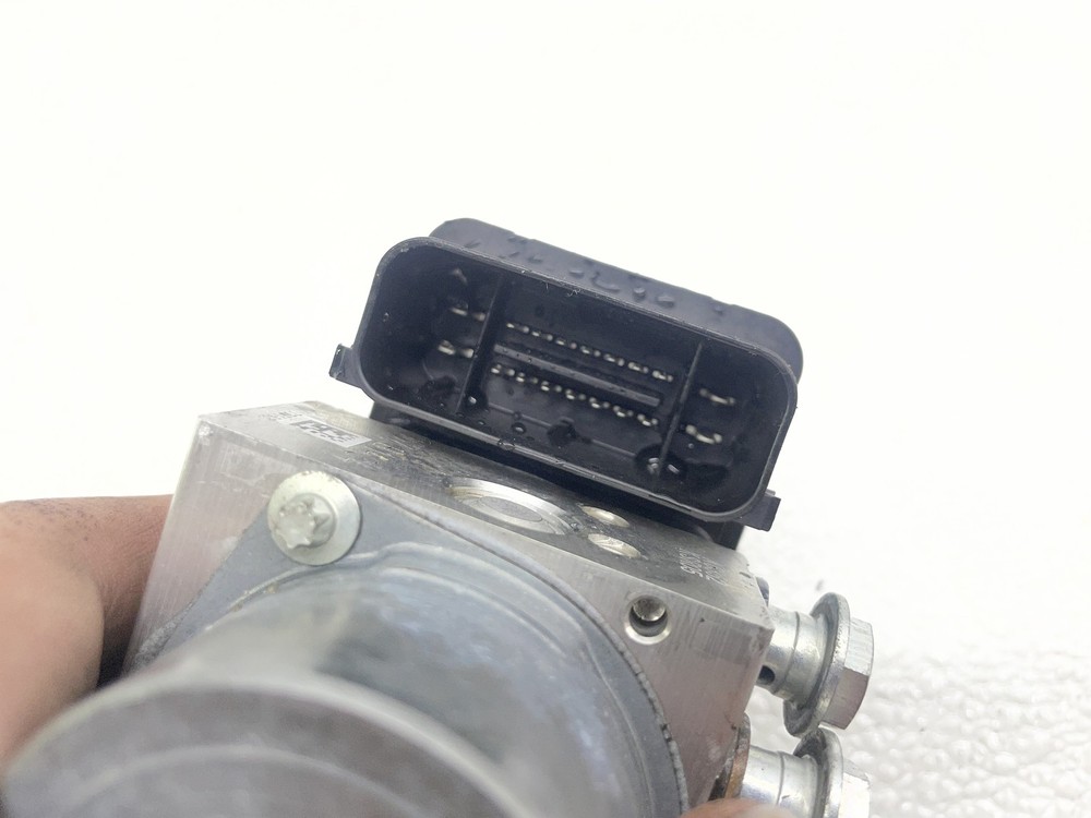20-24 HARLEY-DAVIDSON SOFTAIL STANDARD FXST ABS PUMP UNIT MODULE