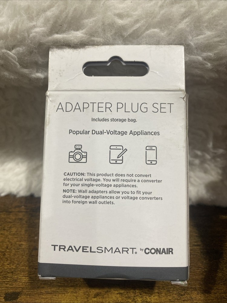Travel Smart Polarized 12W Power Adapter Plug 4pc Set