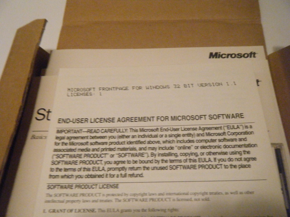 Microsoft Windows NT Server. New Condition with CD Key, Documentation. 5 client